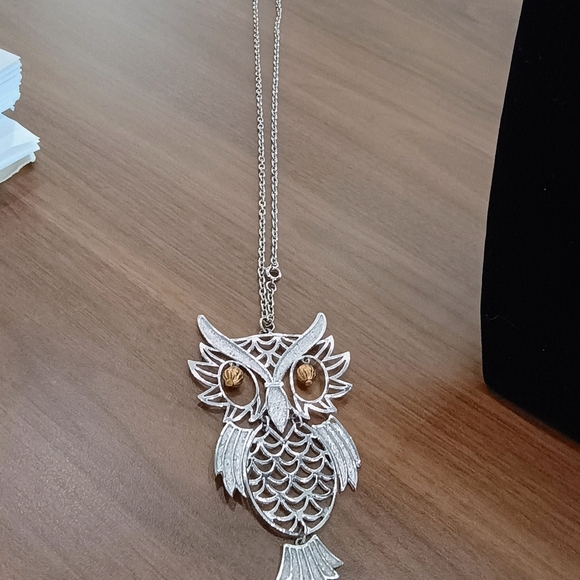 Silver Owl Pendant Necklace - Picture 3 of 3